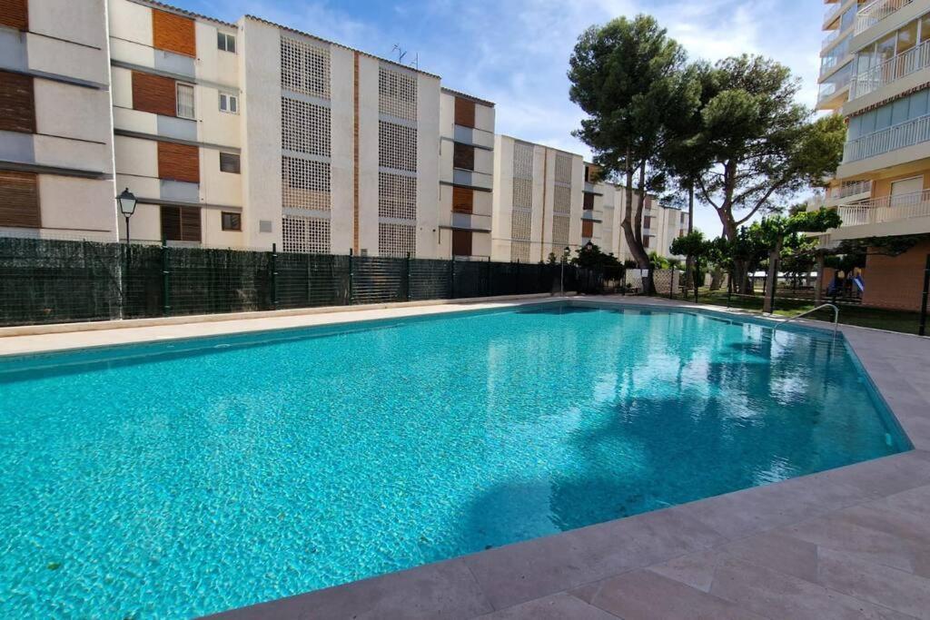 Apartamento 3 Habitaciones Con Piscina Y Vistas Al Mar เบนิสกัสซิม ภายนอก รูปภาพ